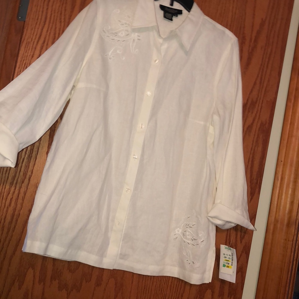 NWT white linen button up shirt